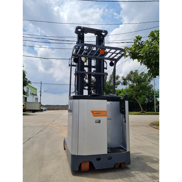 Pusat Electric Forklift Reach Truck CARLift Best Quality