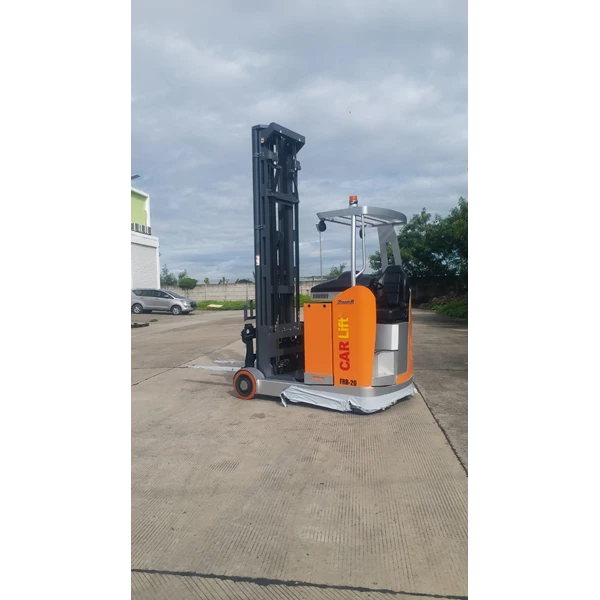 Electric Reach Truck 1.5T Forklift