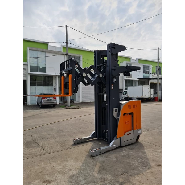 ELECTRIC REACH TRUCK DOUBLE DEEP RRE 1.5T