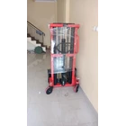 Hand Lift- hand stacker electric 1